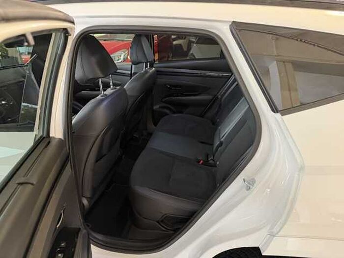 Hyundai TUCSON 1.6 T-GDi HEV 4WD N Line