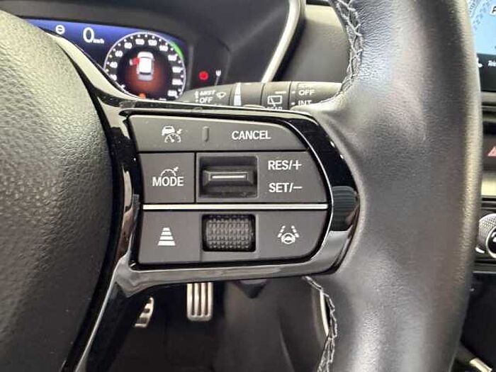 Honda CR-V e: PHEV 2.0 i-MMD Hybrid 2WD Advance Tech