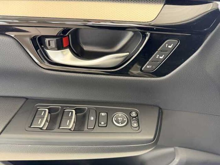Honda CR-V e: PHEV 2.0 i-MMD Hybrid 2WD Advance Tech