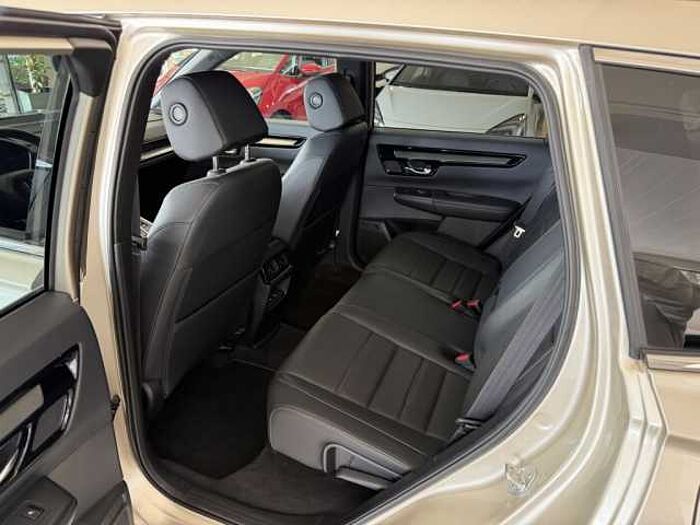 Honda CR-V e: PHEV 2.0 i-MMD Hybrid 2WD Advance Tech