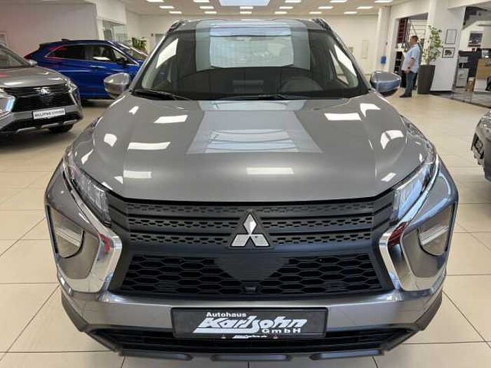 Mitsubishi Eclipse Cross Plug-In Hybrid 4WD Plus Select