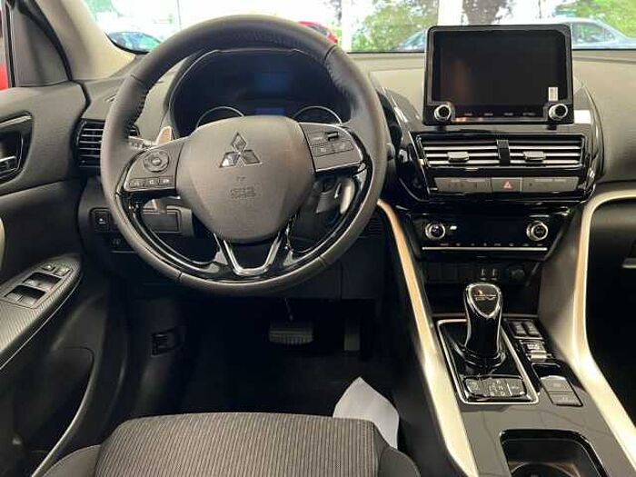 Mitsubishi Eclipse Cross Plug-In Hybrid 4WD Plus Select