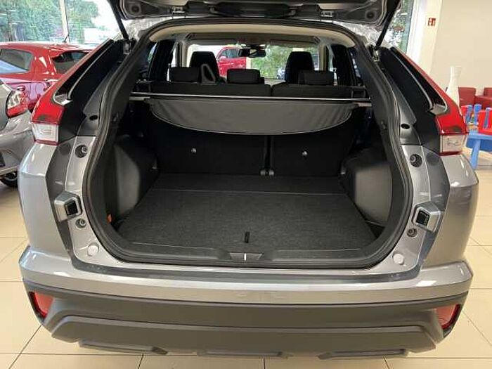 Mitsubishi Eclipse Cross Plug-In Hybrid 4WD Plus Select
